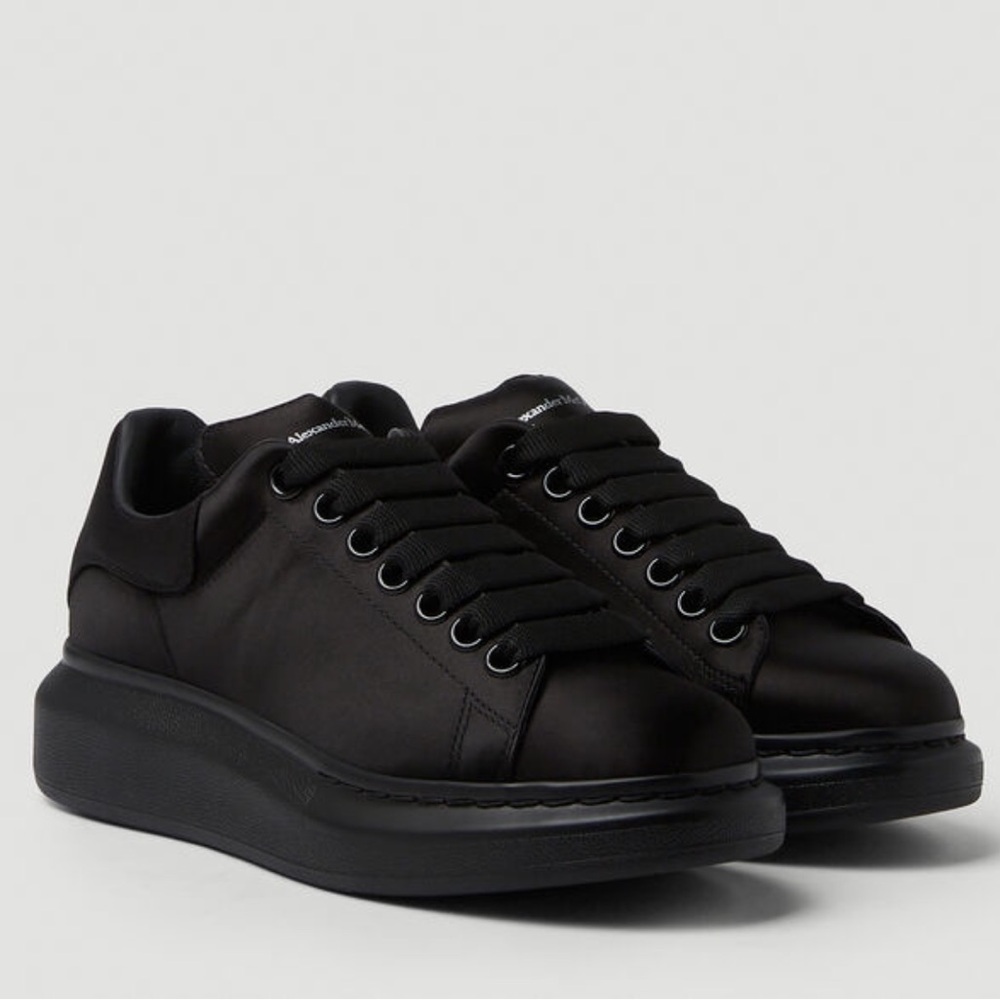 Alexander McQueen Satin sneakers